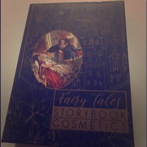 Storybook Coametics Eyeshadow palette